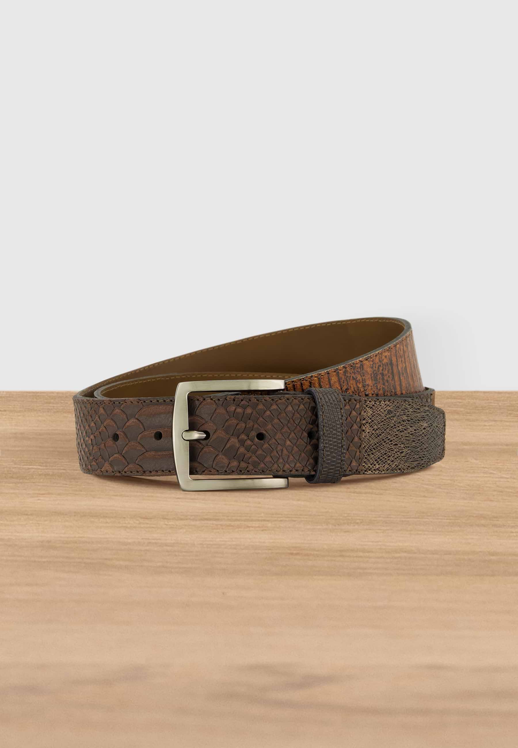 Suede belt completely handmade