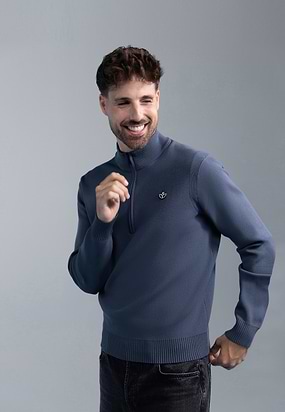 Fijngebreide-trui-met-halve-rits