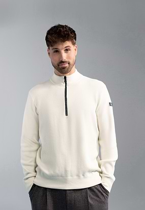 Trui-met-structuur-en-halve-rits