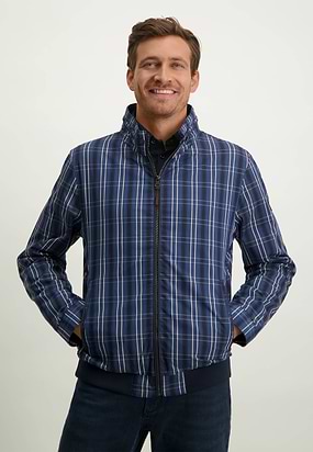 OUTERWEAR-korte-jas-met-ruitmotief