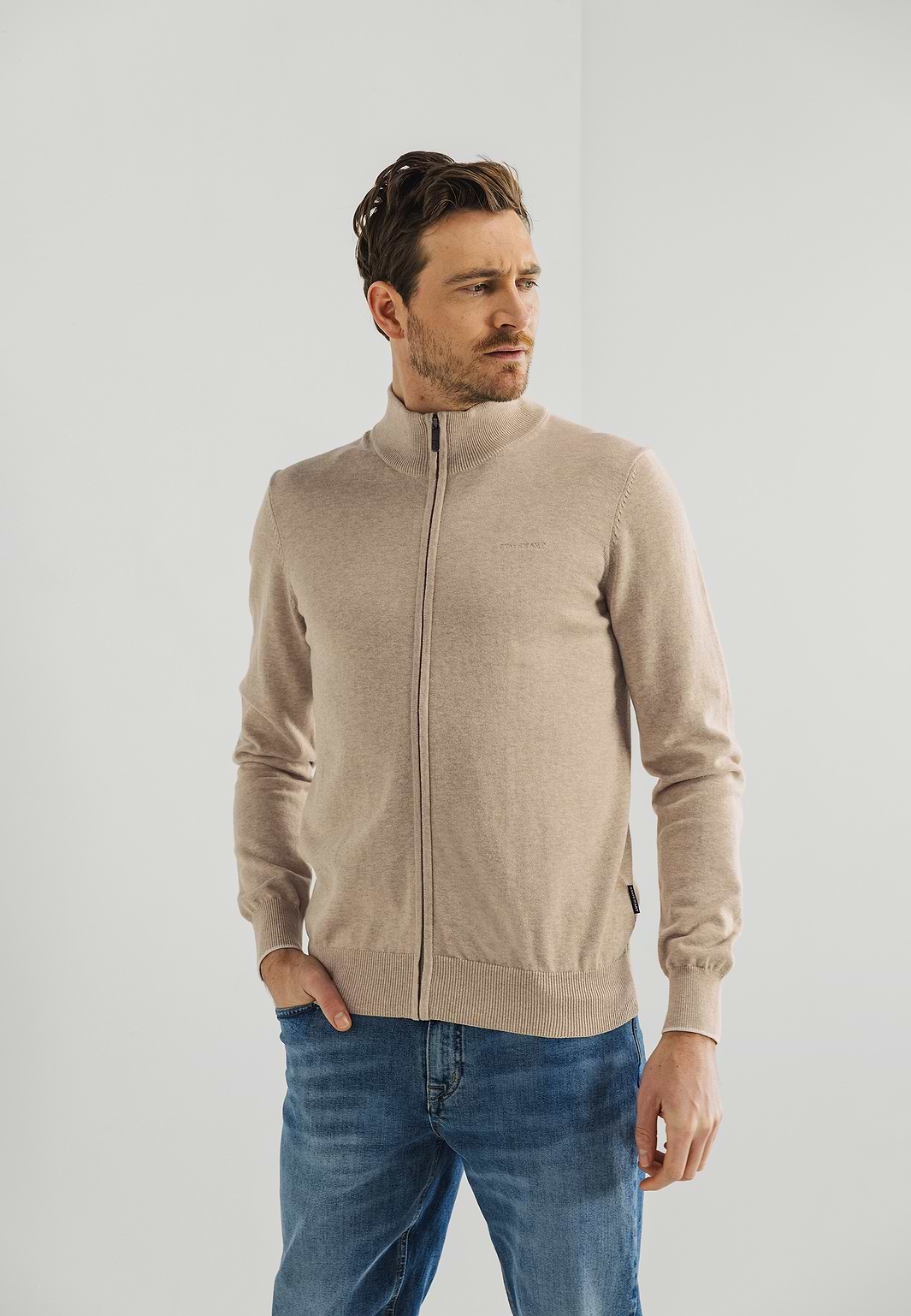 Basis-vest-met-ritssluiting