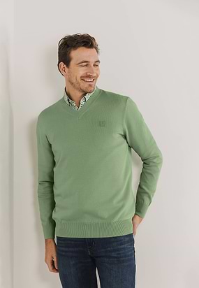 V-hals-trui-van-een-viscose-mix