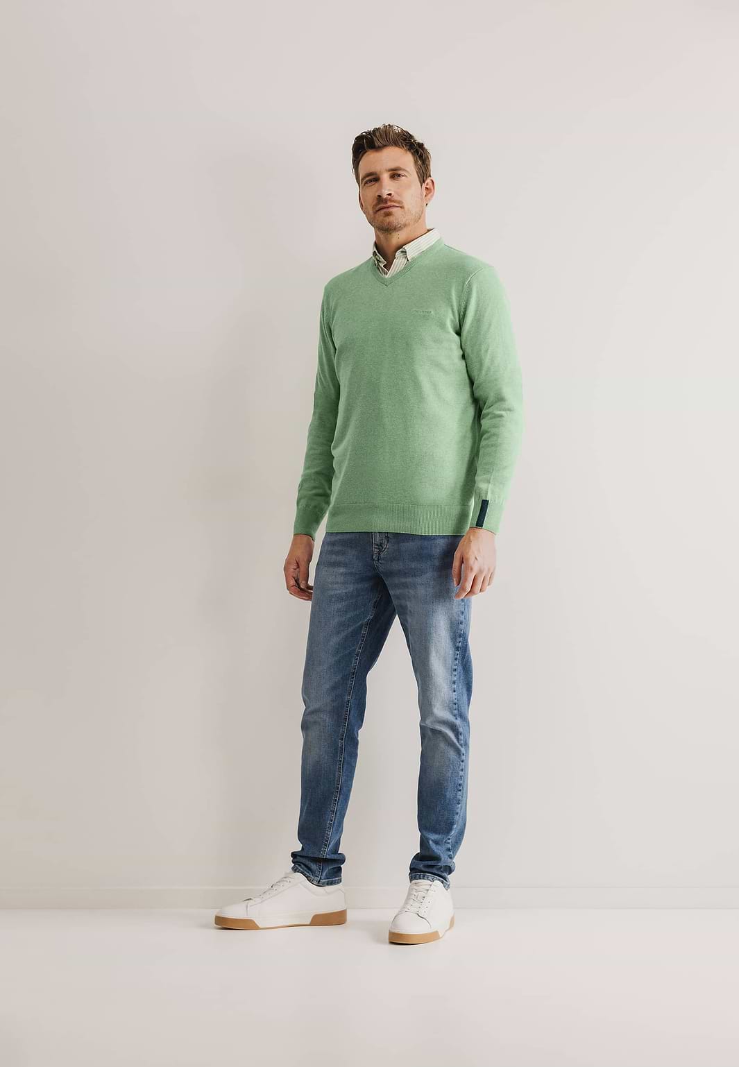 Pull-col-V-en-coton
