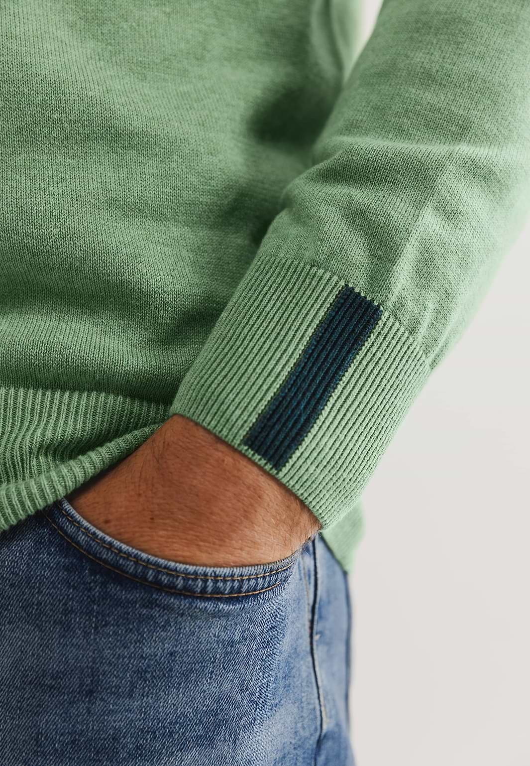 Pull-col-V-en-coton