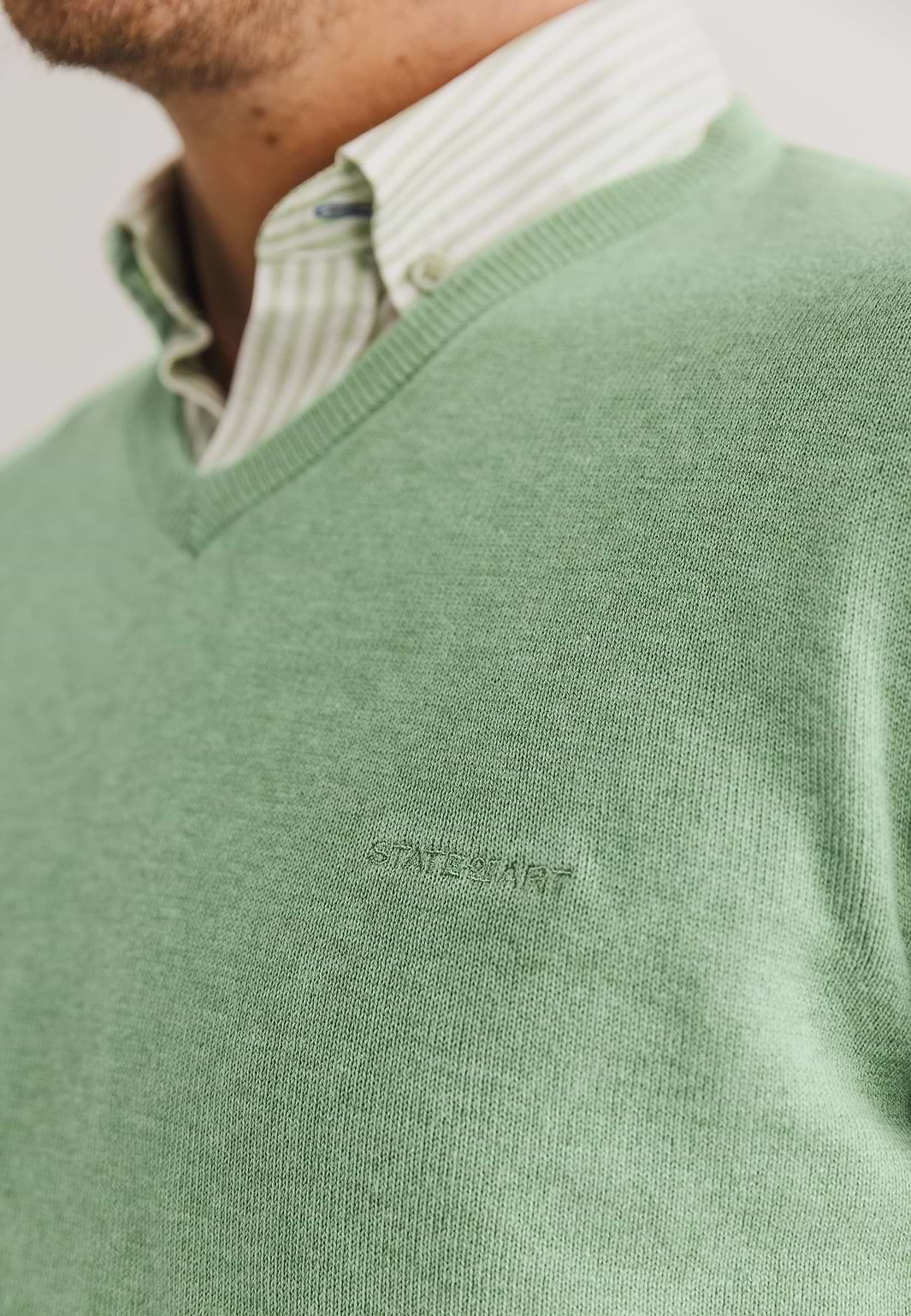 Pull-col-V-en-coton