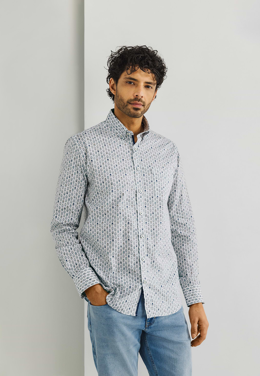 Poplin-overhemd-met-button-down