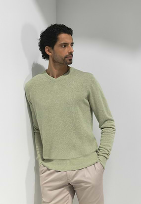 ATELIER-V-hals-trui-van-een-linnenmix