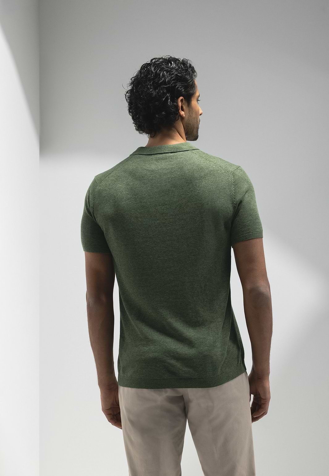 ATELIER-gebreide-polo-met-korte-mouwen
