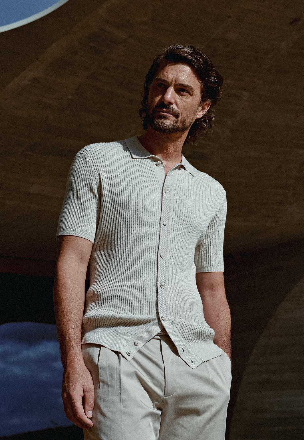 Cardigan-polo-ATELIER-avec-fermeture-boutonnée