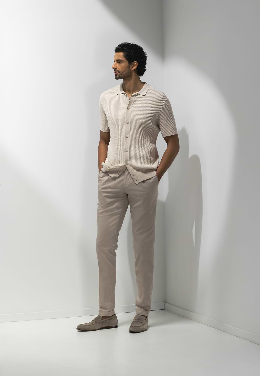 Cardigan-polo-ATELIER-avec-fermeture-boutonnée