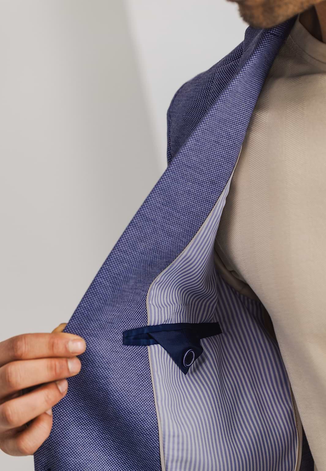 Gemêleerde-blazer-van-gebreide-stof
