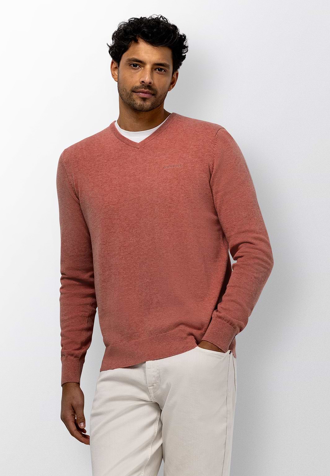 Fijngebreide-V-hals-trui