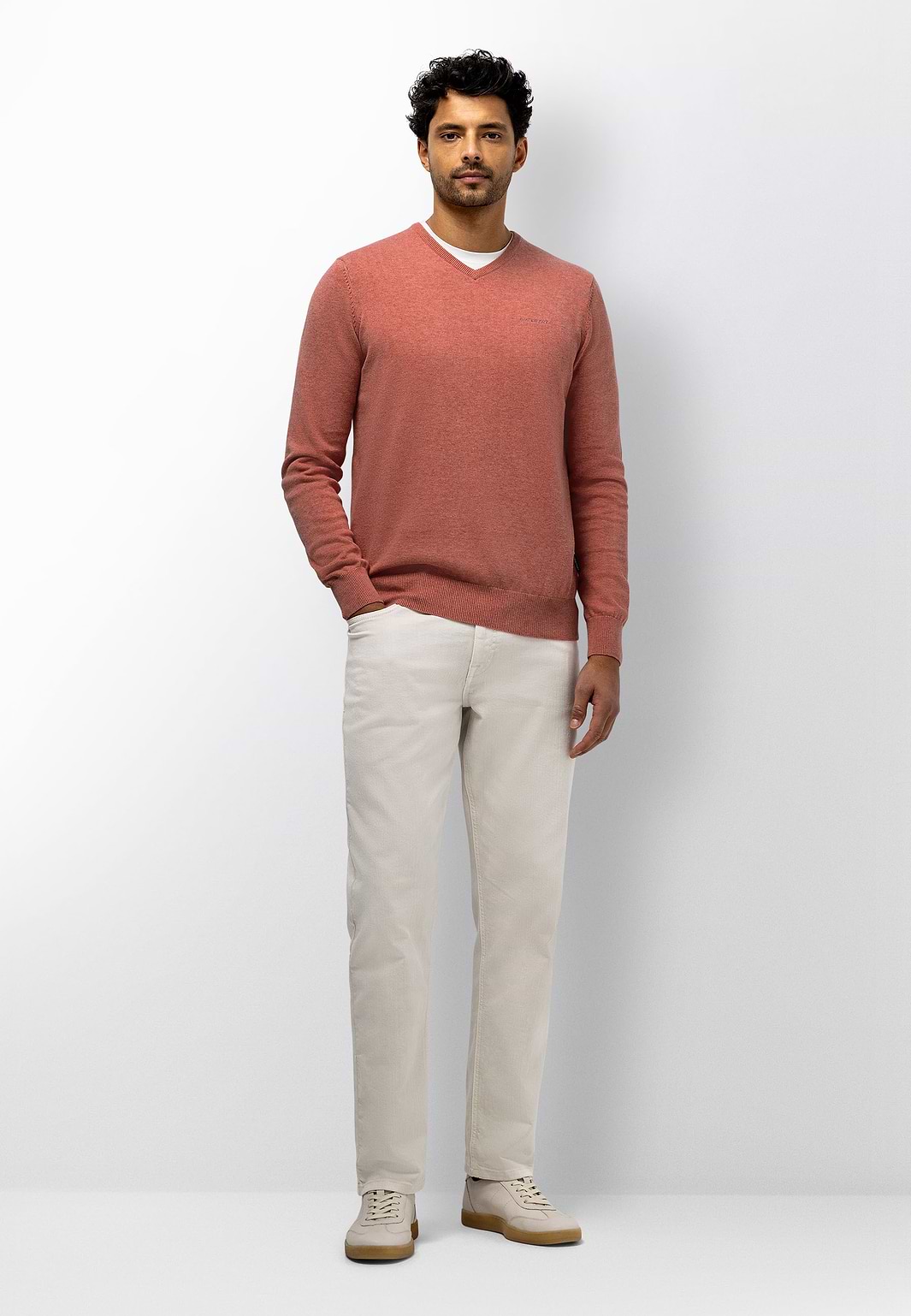 Fijngebreide-V-hals-trui