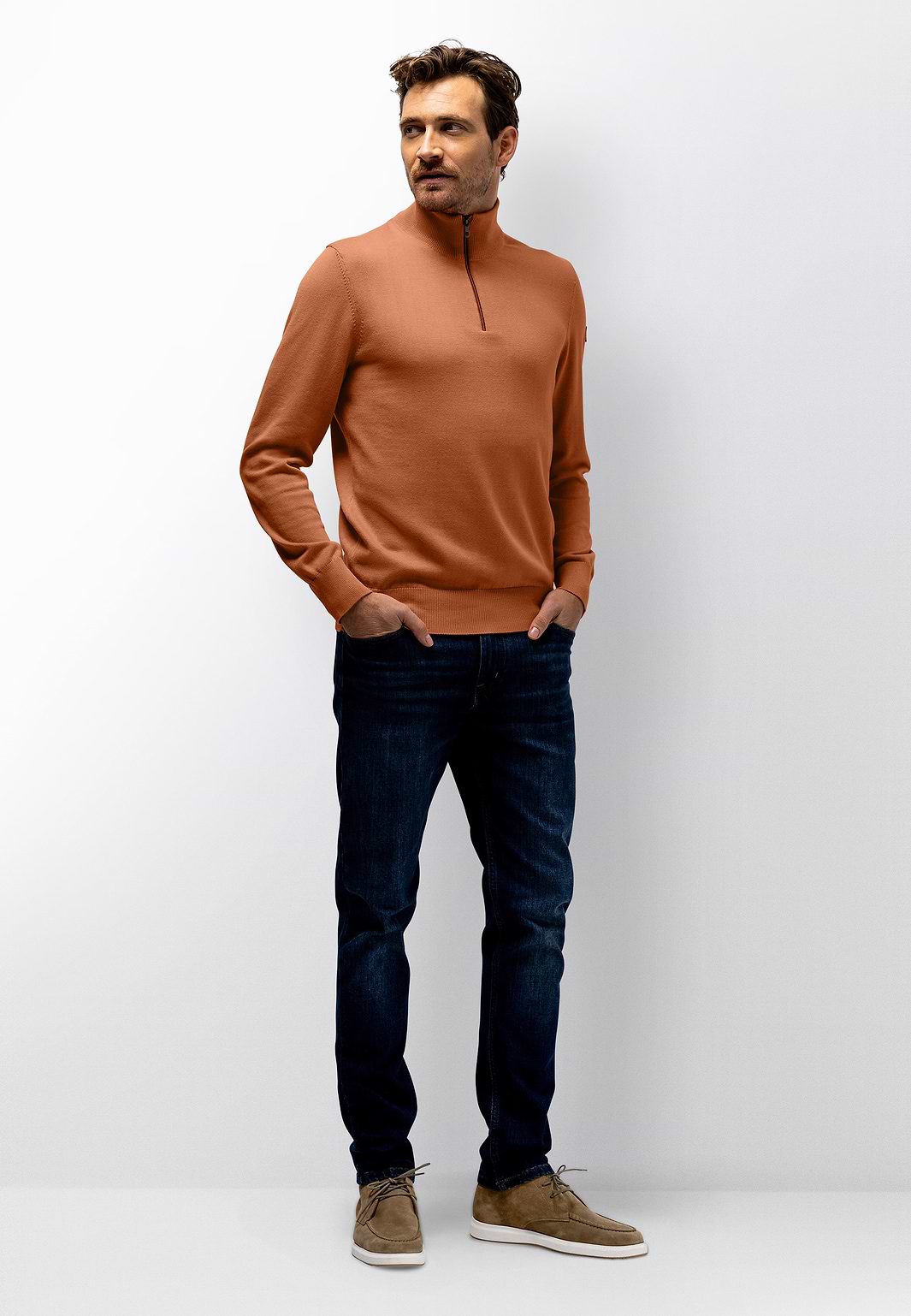 Fijngebreide-trui-met-halve-rits