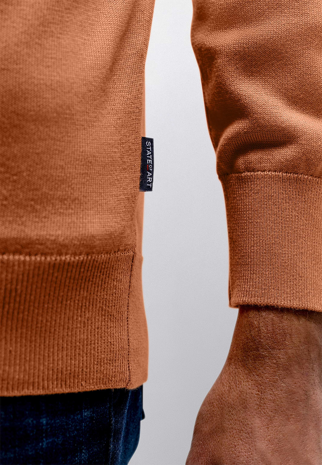 Fijngebreide-trui-van-katoen-modal