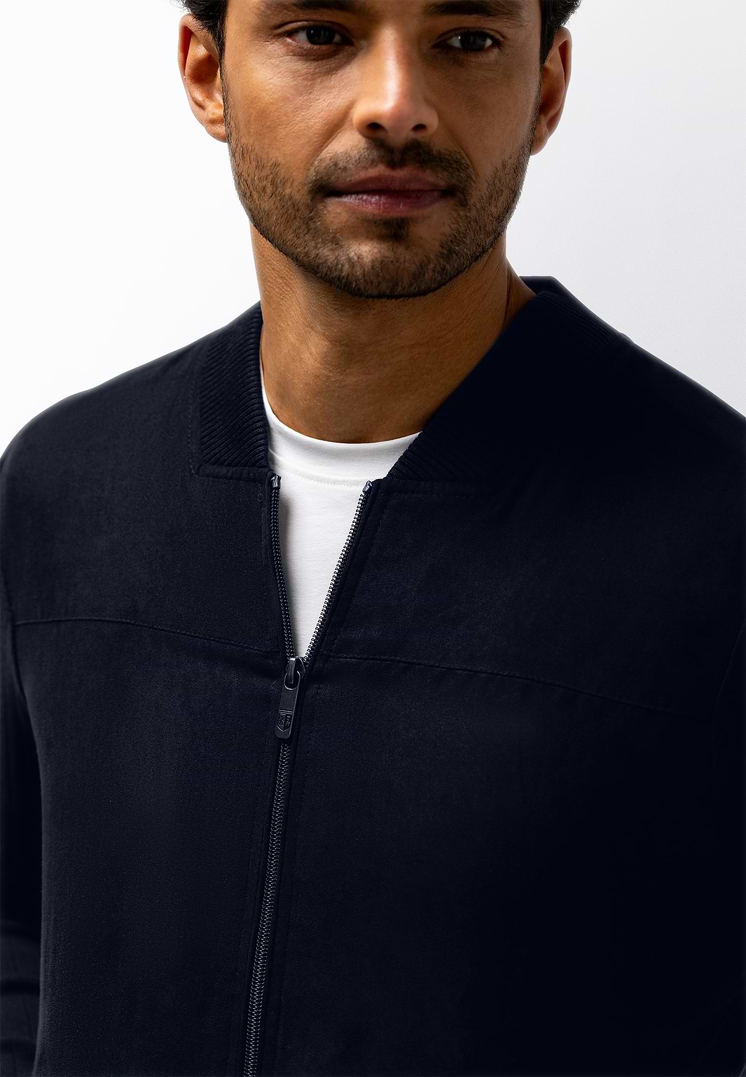 Bombervest-met-suèdelook