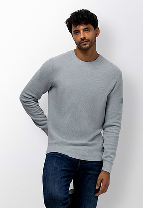 Mouliné-trui-met-structuur