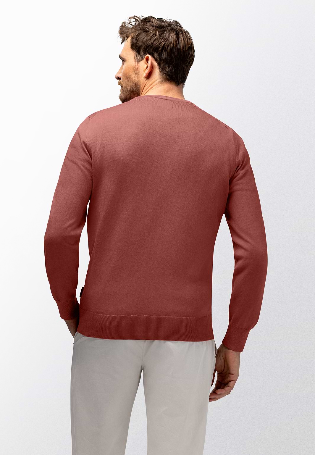 Fijngebreide-V-hals-trui