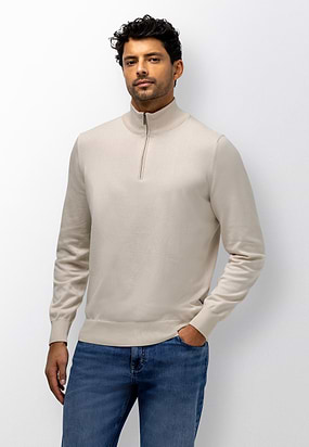 Fijngebreide-trui-met-halve-rits