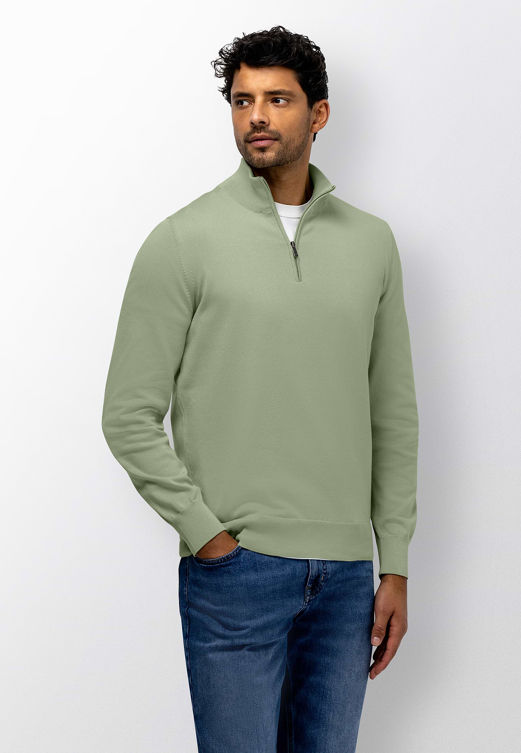 Fijngebreide-trui-met-halve-rits