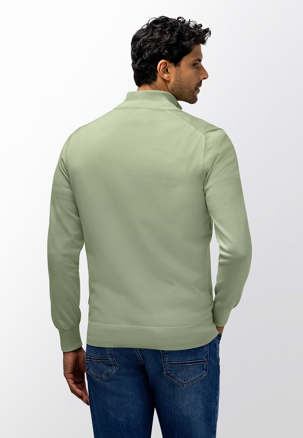 Fijngebreide-trui-met-halve-rits