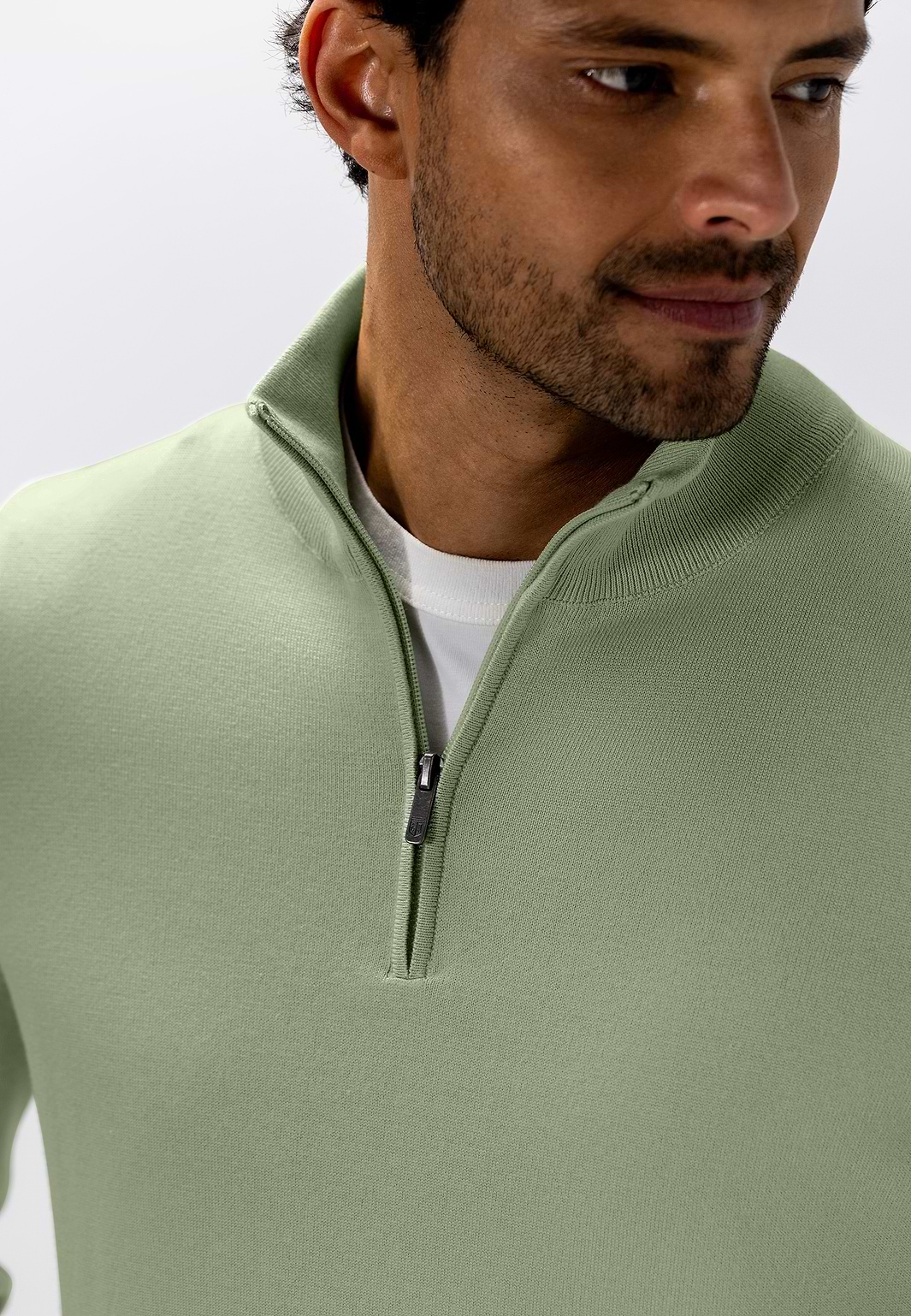 Fijngebreide-trui-met-halve-rits