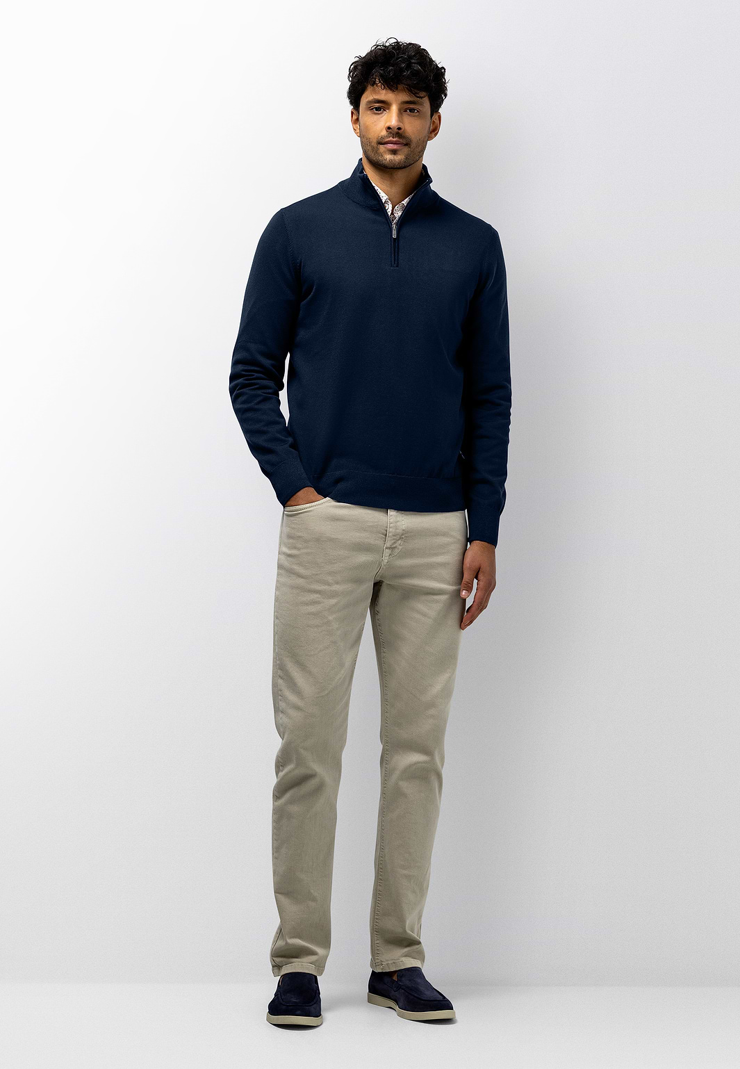 Fijngebreide-trui-met-halve-rits