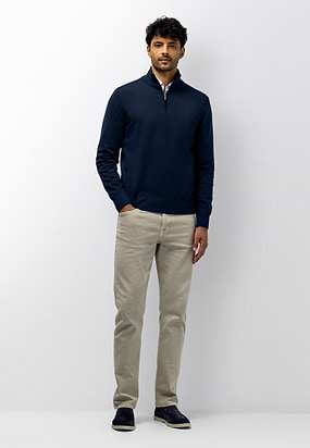 Fijngebreide-trui-met-halve-rits