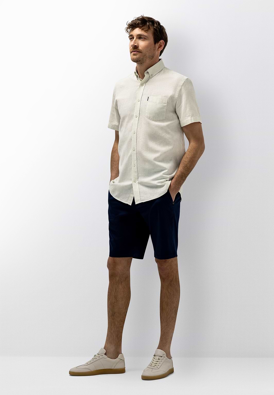 Overhemd-met-korte-mouwen-en-streep