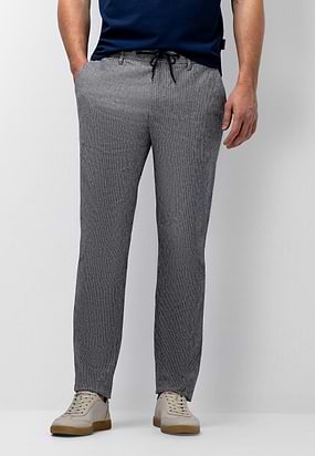 NAVIGATOR-chino-in-stretchstof-met-streep