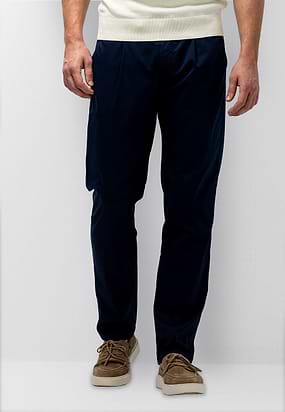 NAVIGATOR-chino-in-stretchstof-met-bandplooien