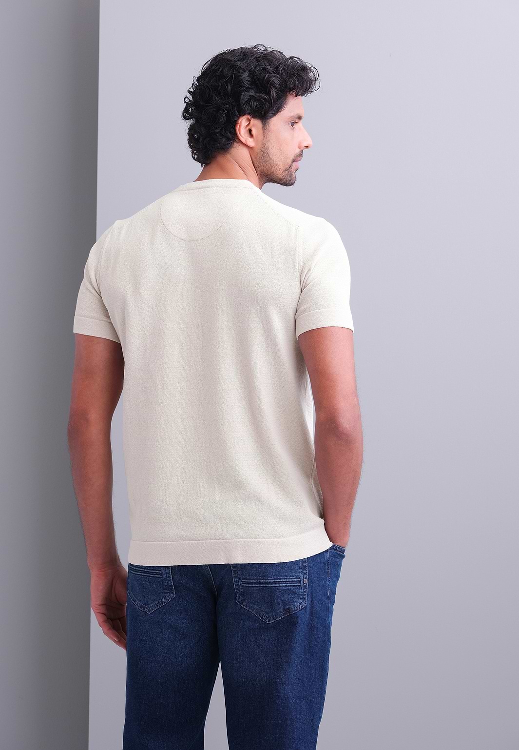 Gebreid-T-shirt-met-borstzak