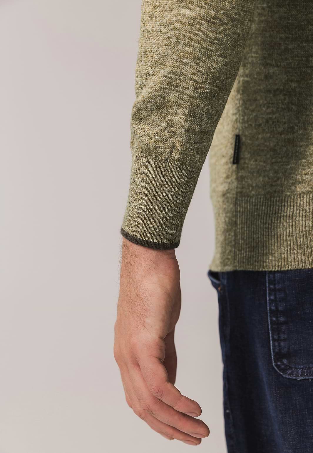 Pull-avec-manches-raglan