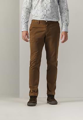 NAVIGATOR-twill-chino-in-stretchstof