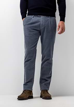NAVIGATOR-corduroy-chino-in-stretchstof