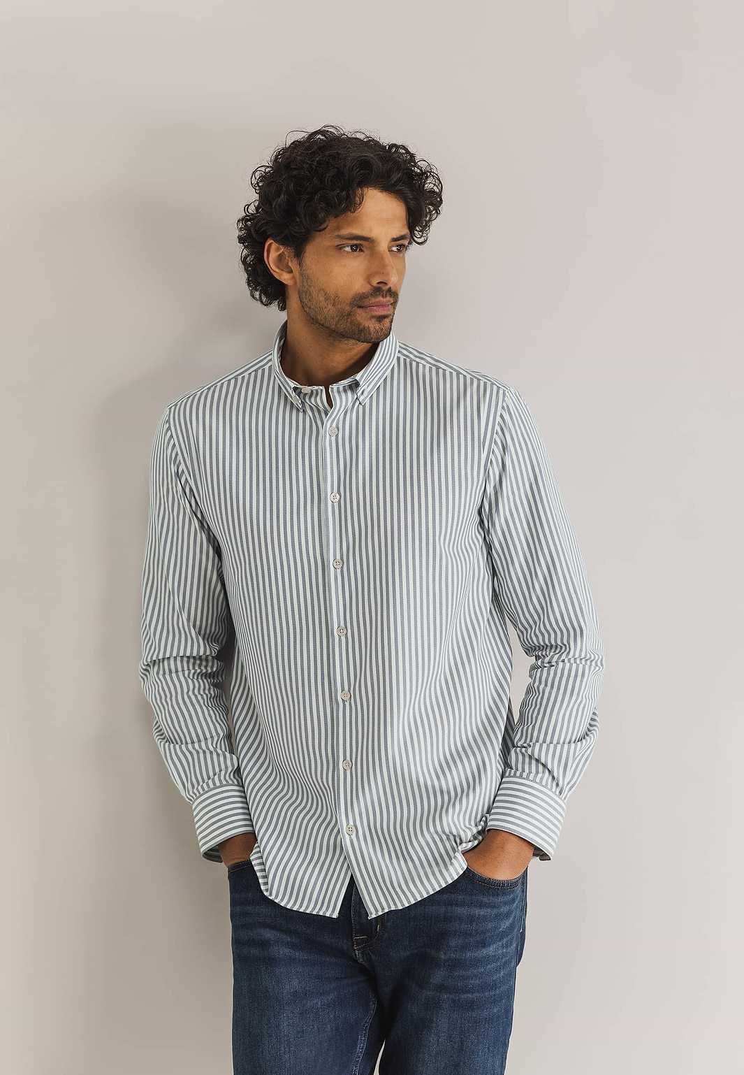 Chemise-ESSENTIALS-à-rayures