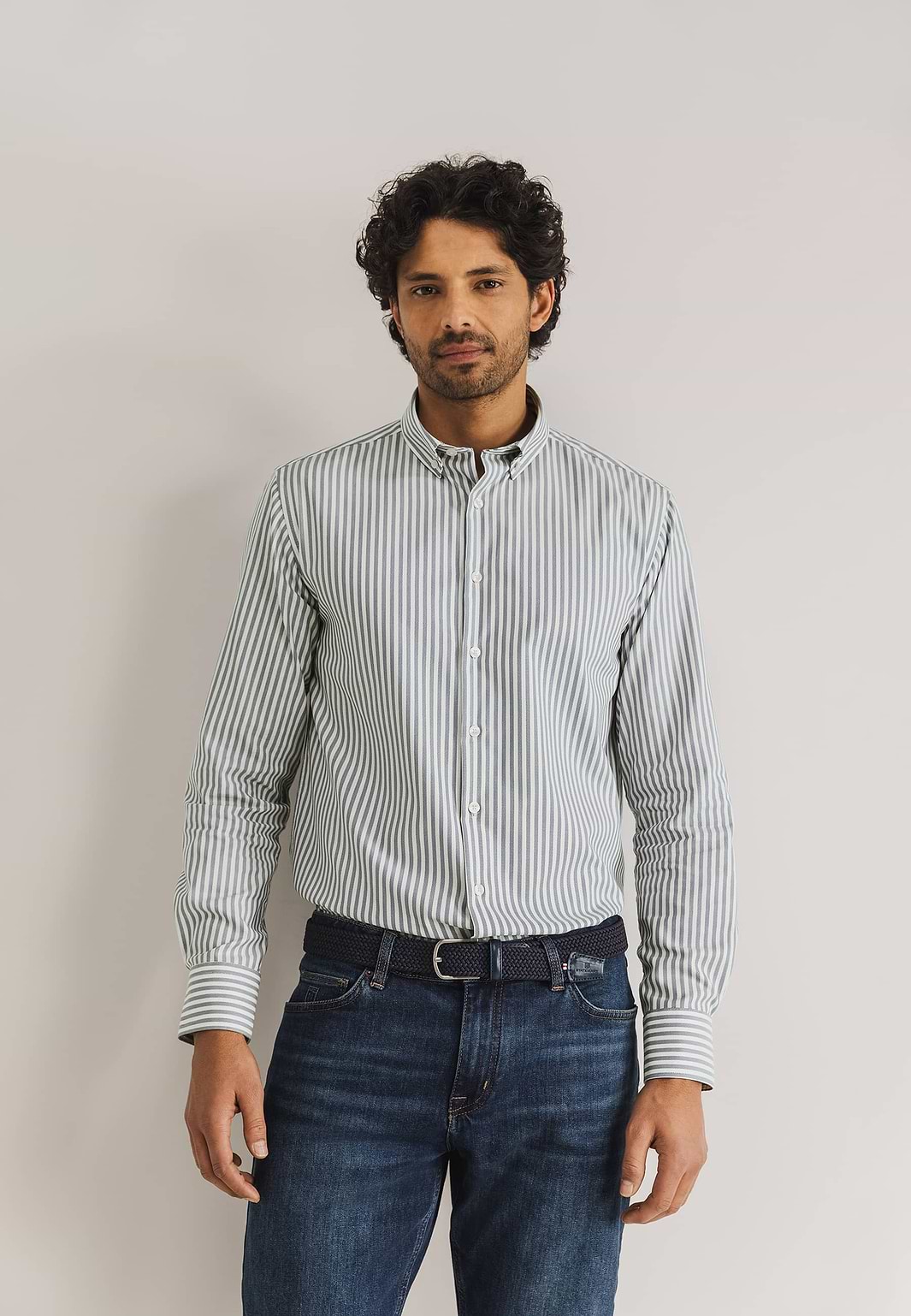 Chemise-ESSENTIALS-à-rayures