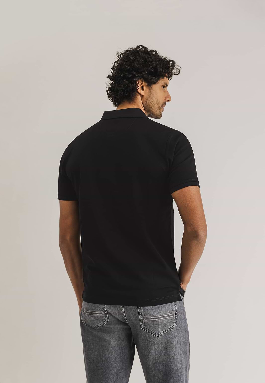 ESSENTIALS-polo-van-gemerceriseerd-katoen