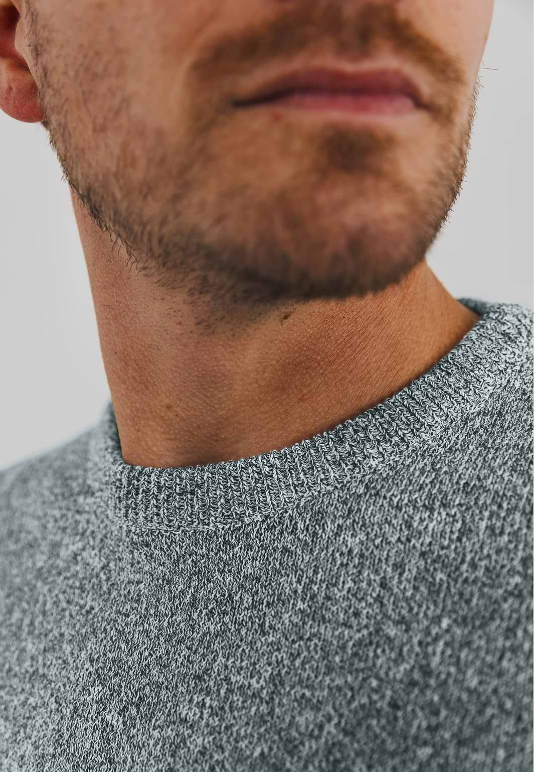Mouliné-trui-met-ronde-hals
