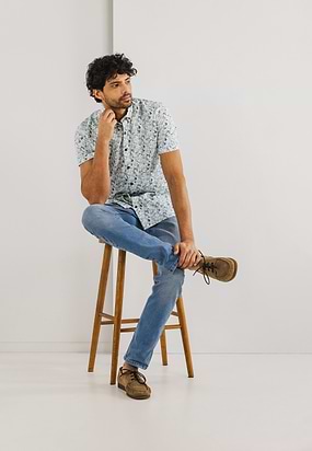 Button-down-overhemd-met-korte-mouwen