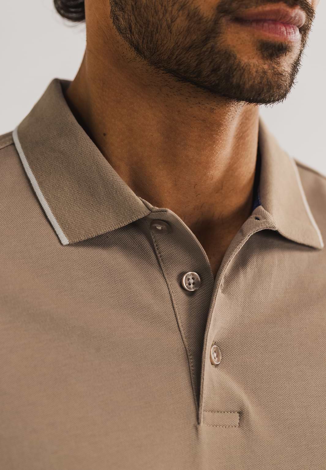Piqué-polo-met-streepdetails