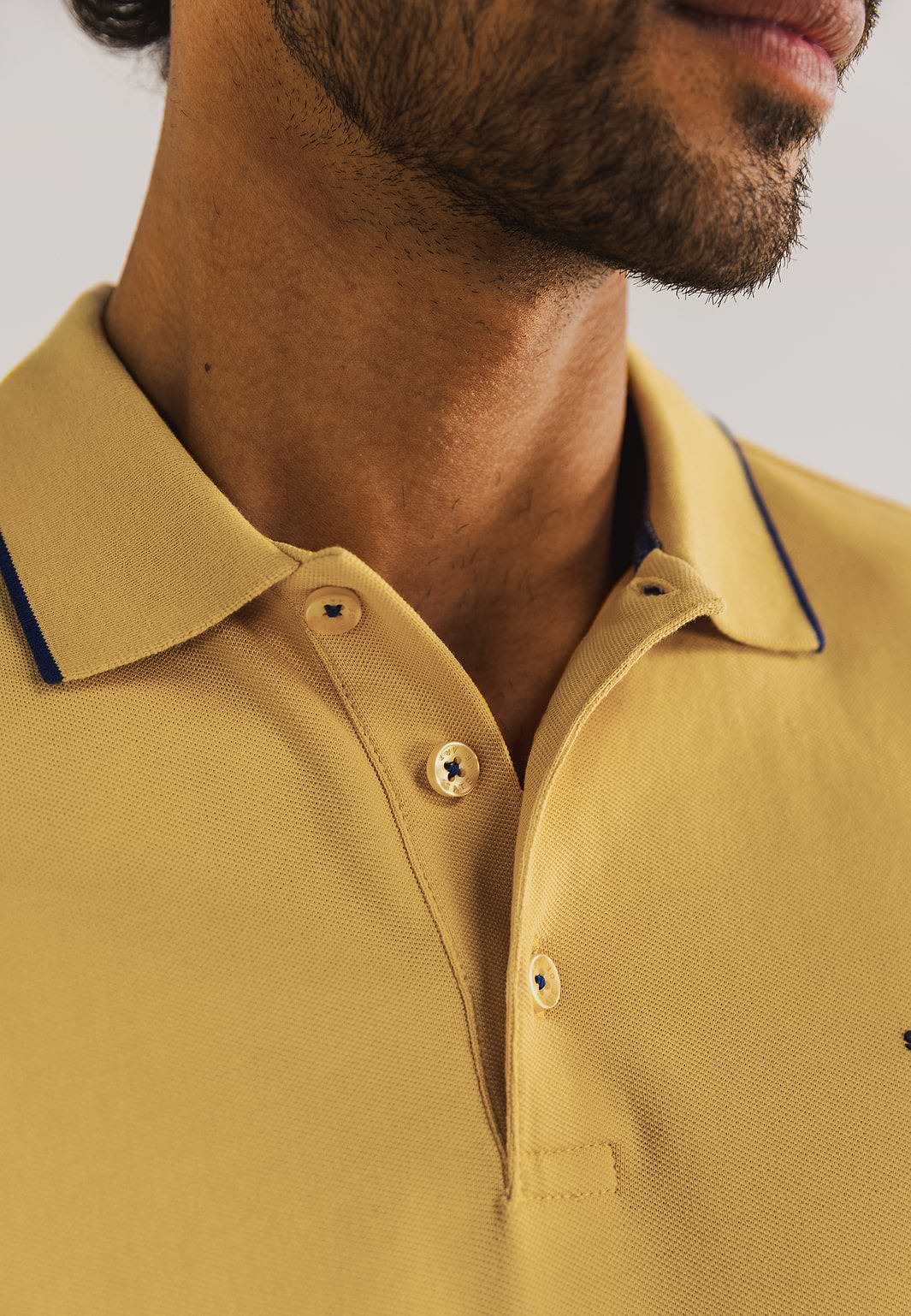 Piqué-polo-in-cotton-stretch
