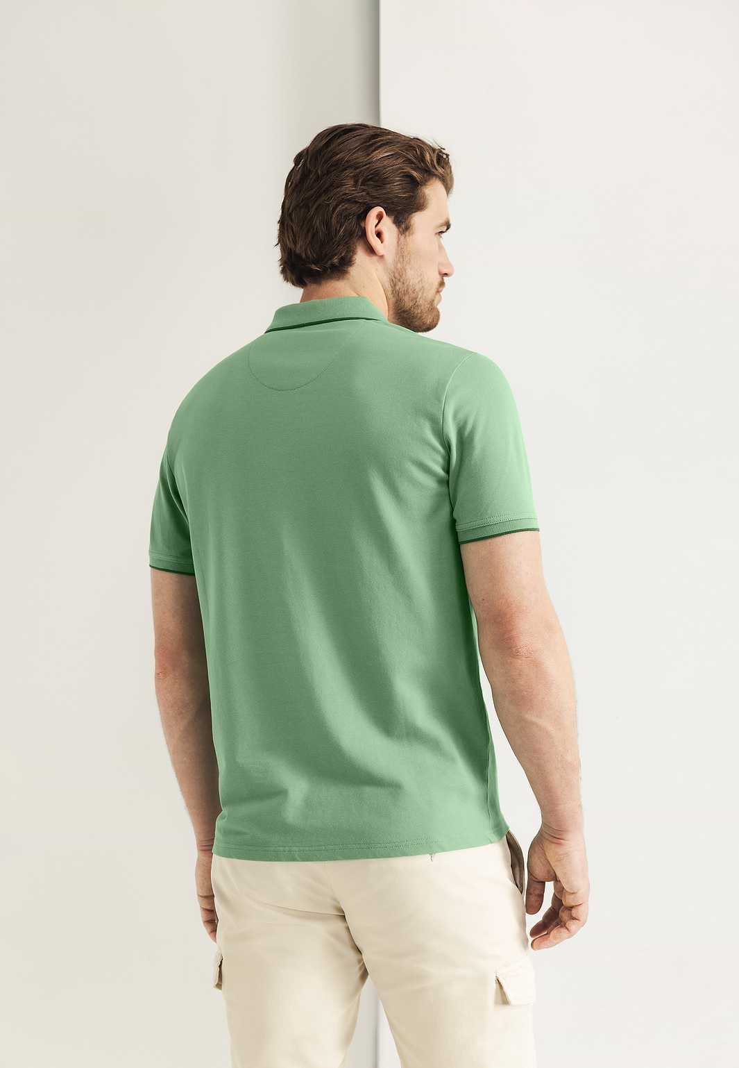 Piqué-polo-in-cotton-stretch