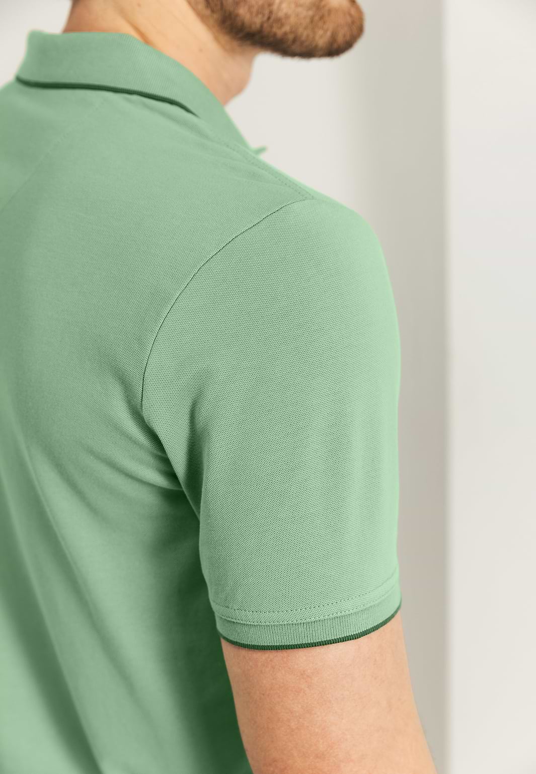 Piqué-polo-in-cotton-stretch
