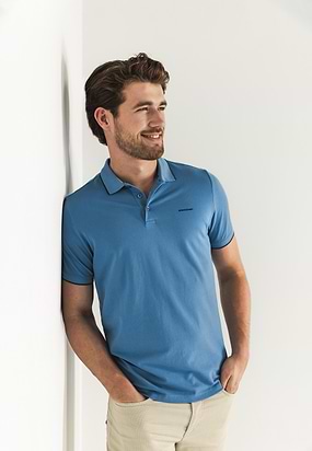 Piqué-polo-met-streepdetails