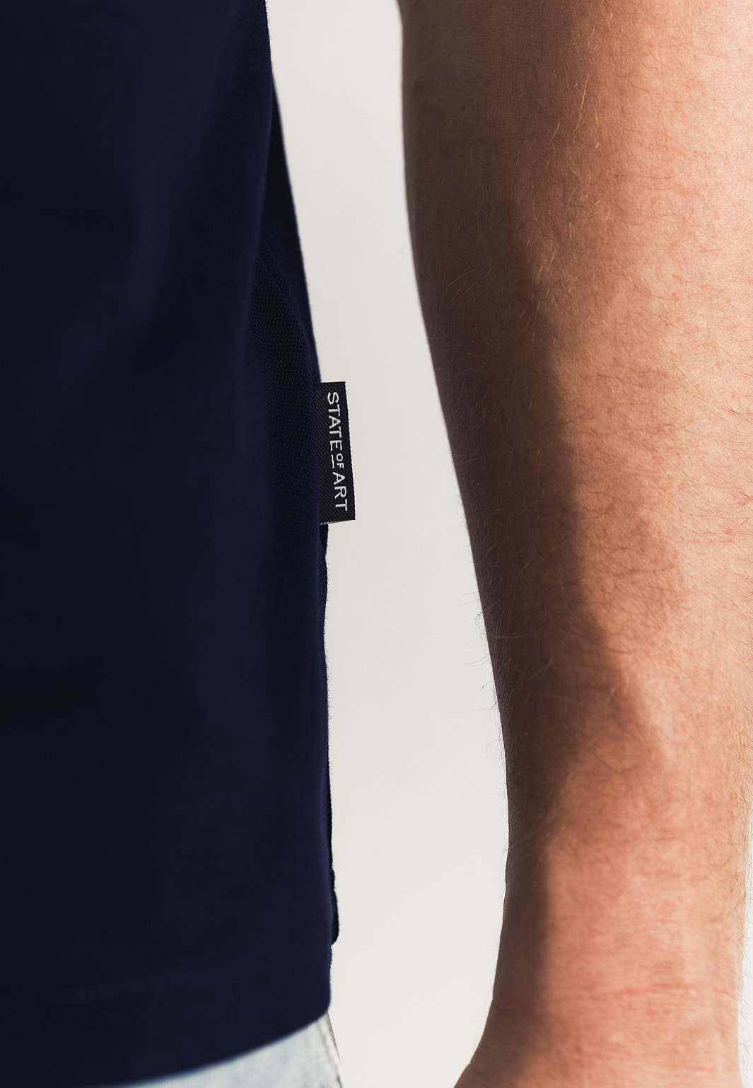 Piqué-polo-met-streepdetails