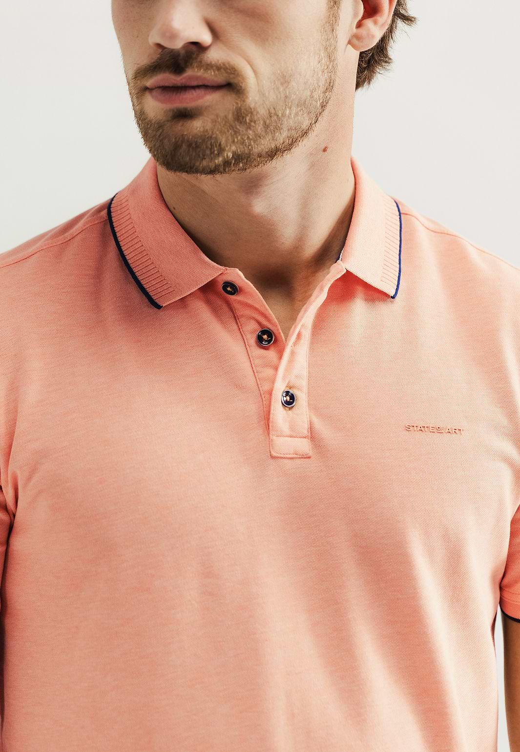 Piqué-Poloshirt-mit-meliertem-Muster