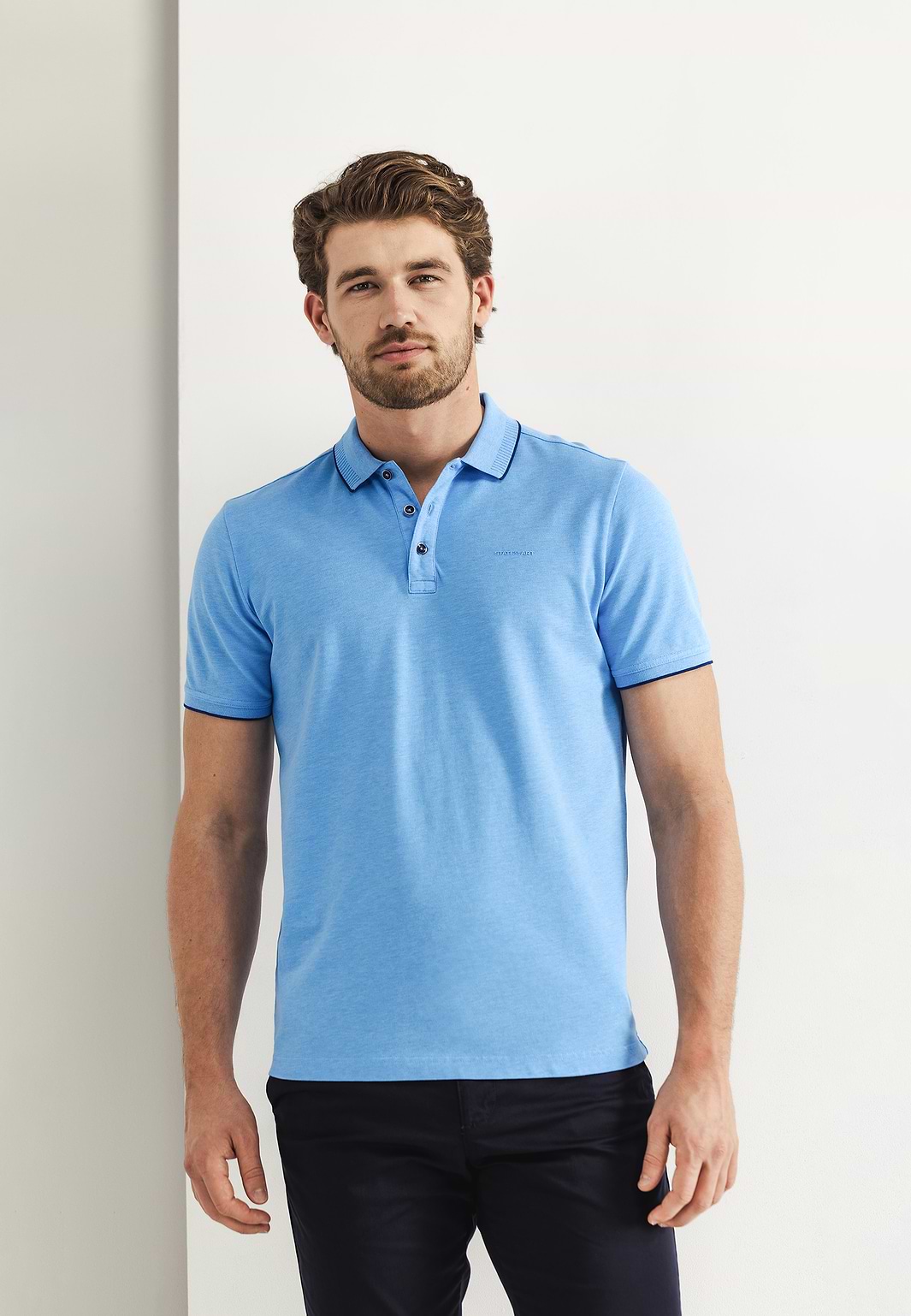 Piqué-polo-met-gemêleerd-dessin