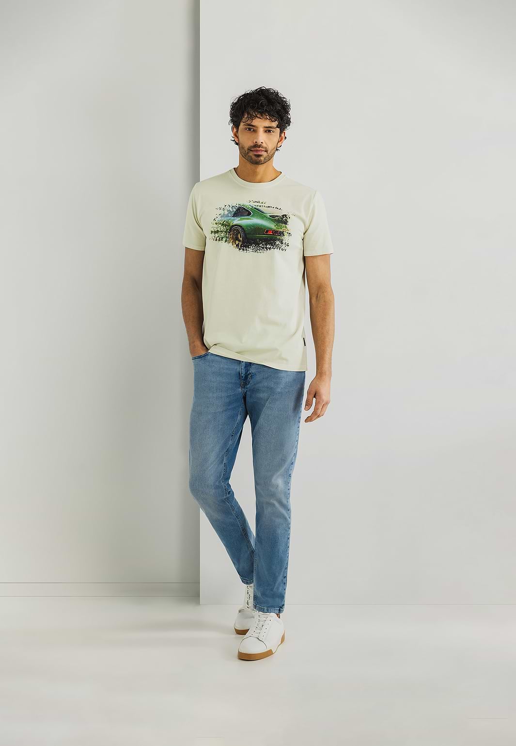 Single-jersey-T-shirt-with-digital-print