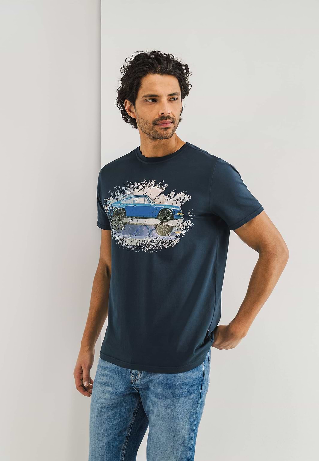 T-shirt-with-digital-print-on-the-chest